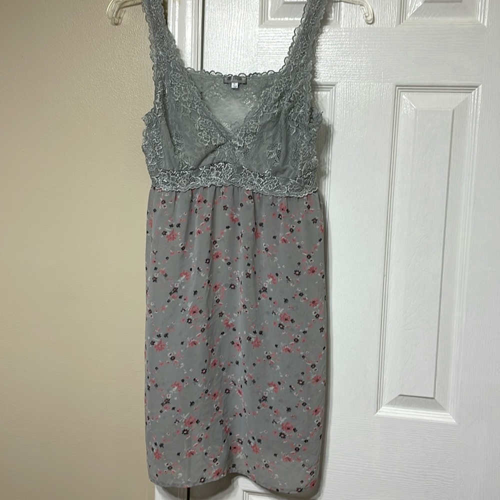 Ladies Chanteuse nightgown